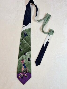 Warner Bros. Novelty Golf Cartoon Tie in Green, Purple and Black
